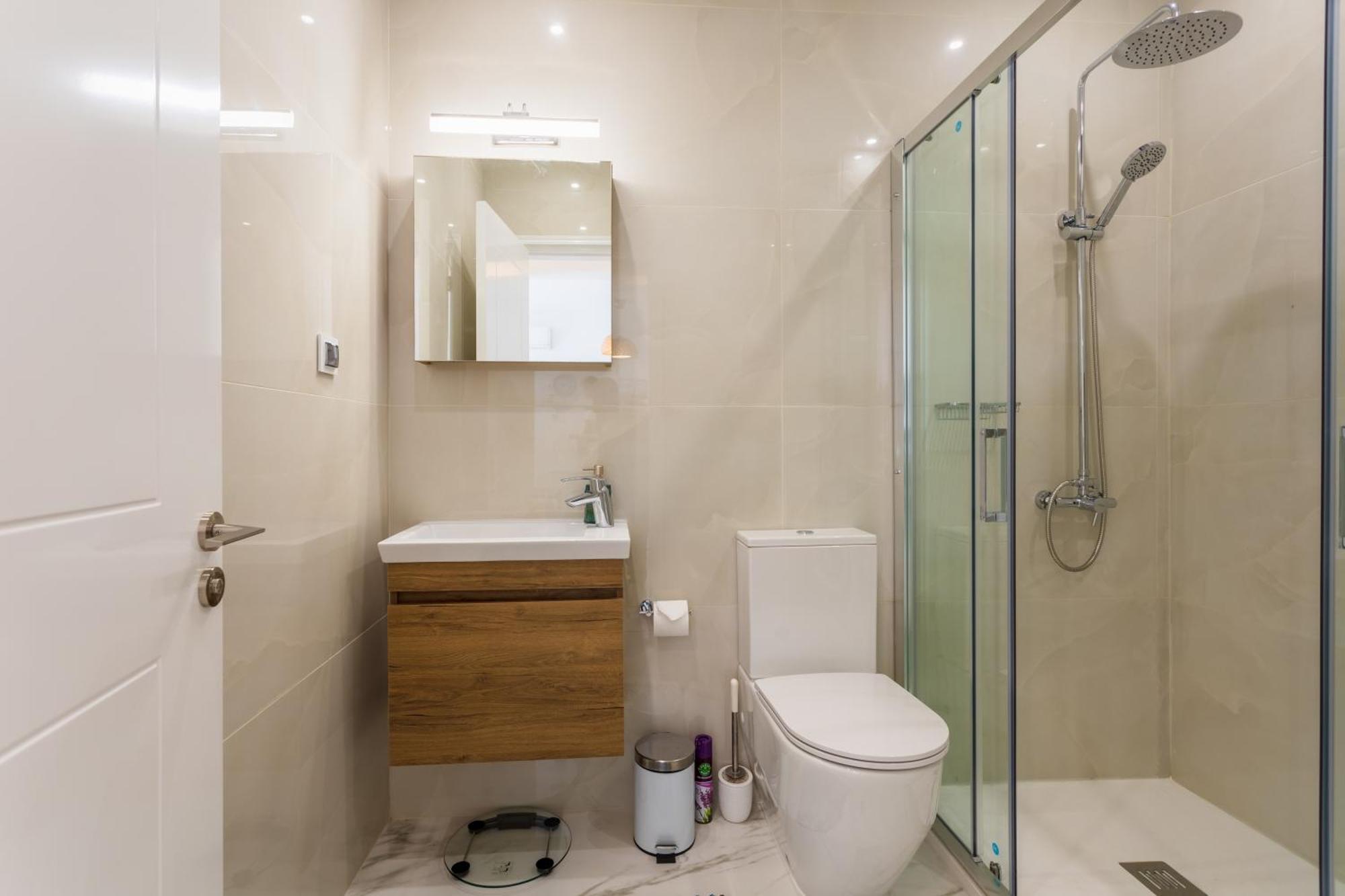 Apartment Regina Gardens Lovely *