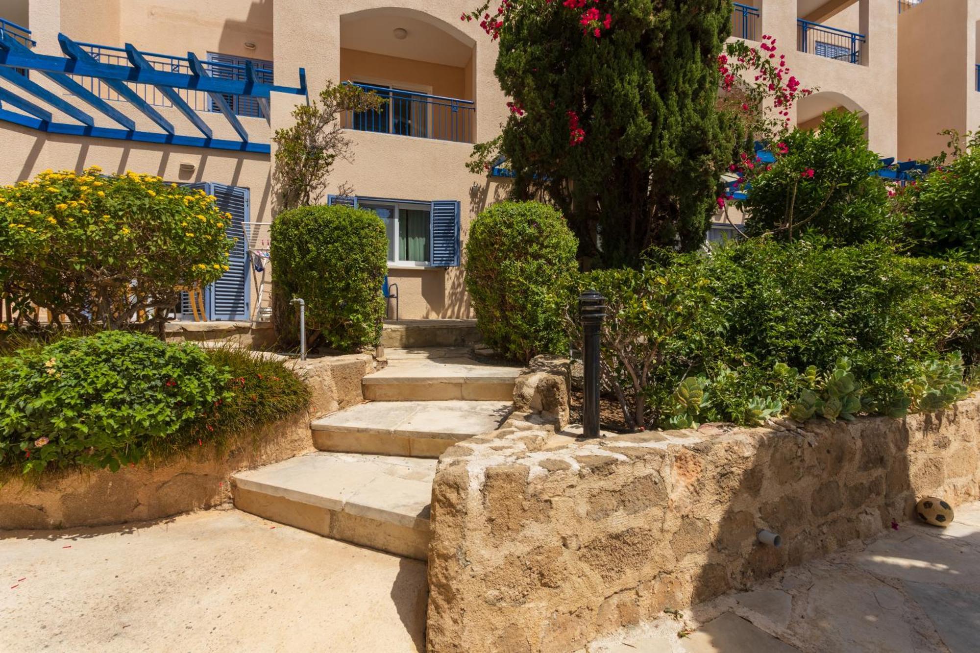 Apartment Regina Gardens Lovely Paphos