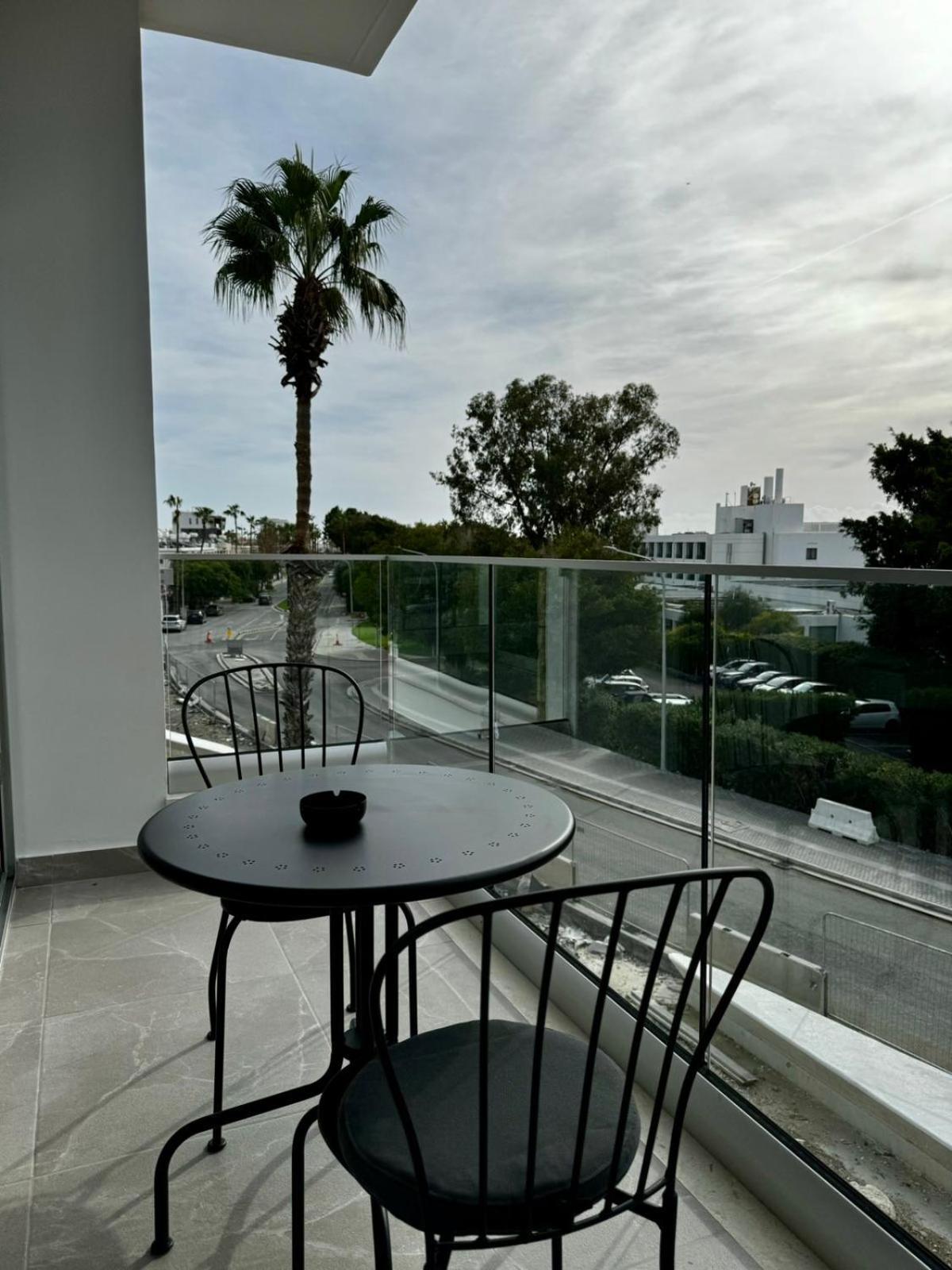 Apartment Seaside Gem 2-beds Paphos