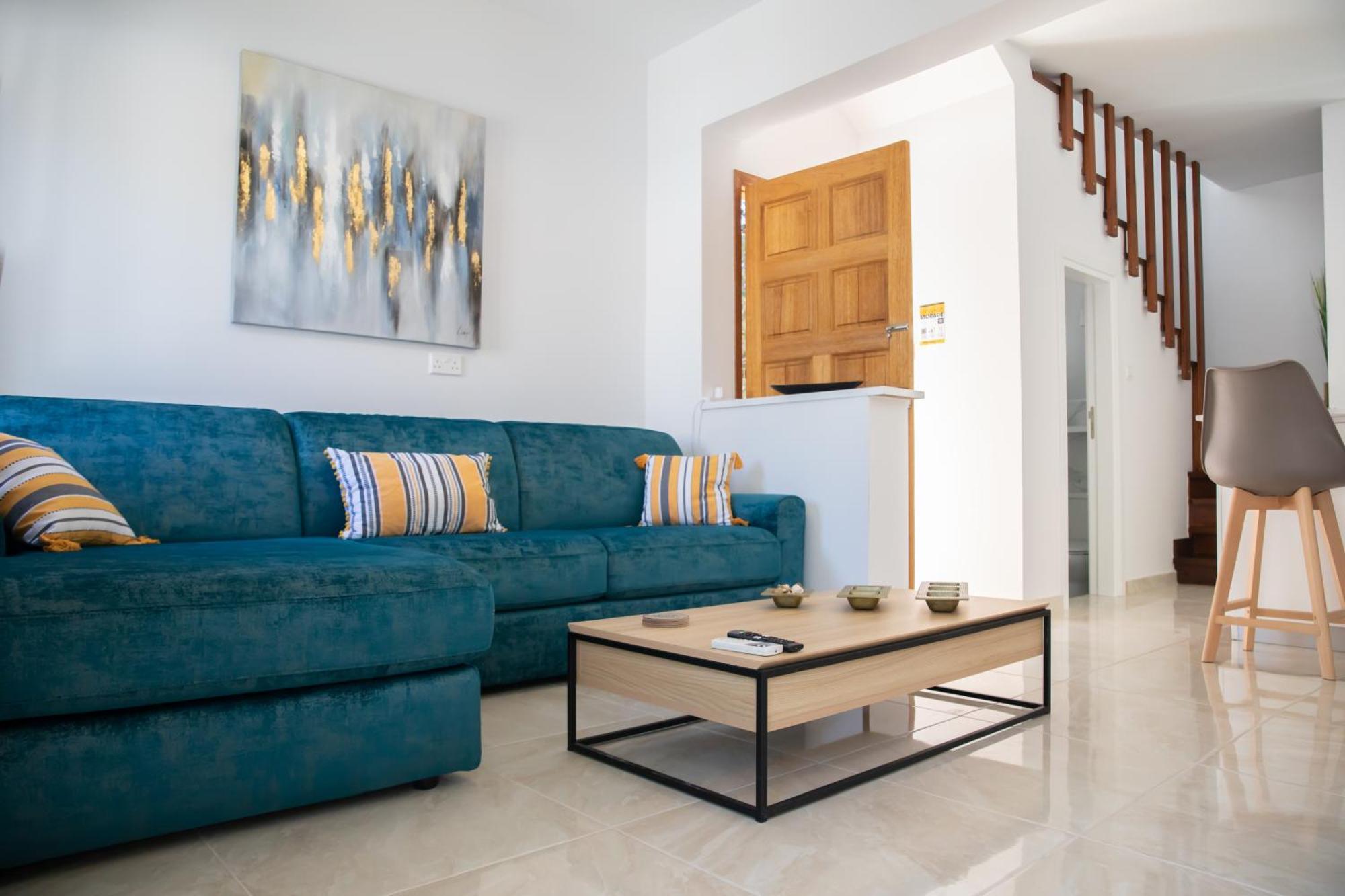 Villa Taheli Riverside Townhouse In Tourist Area