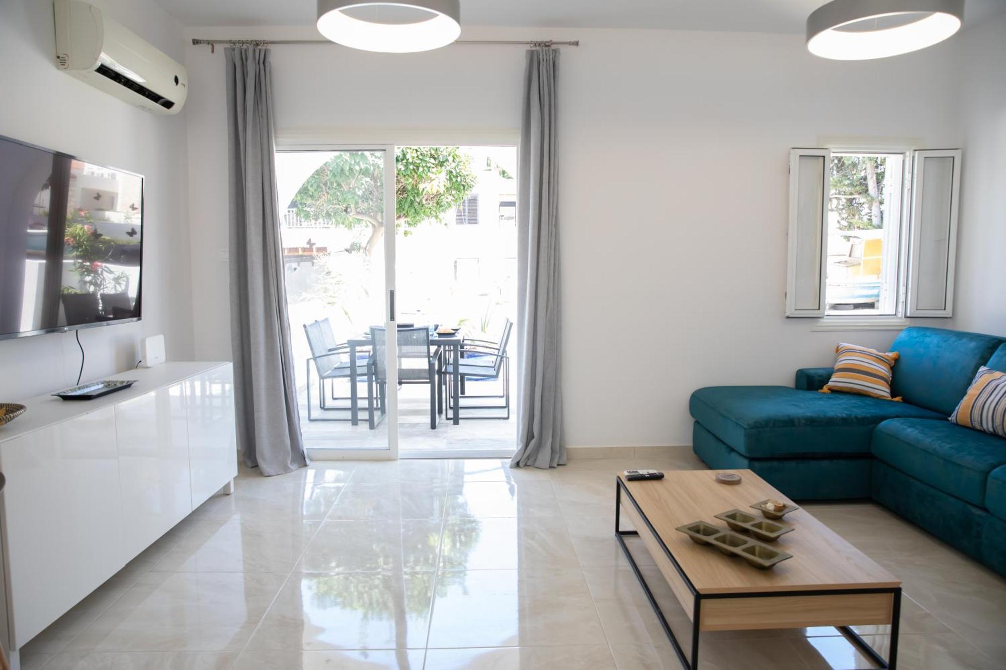 Villa Taheli Riverside Townhouse In Tourist Area