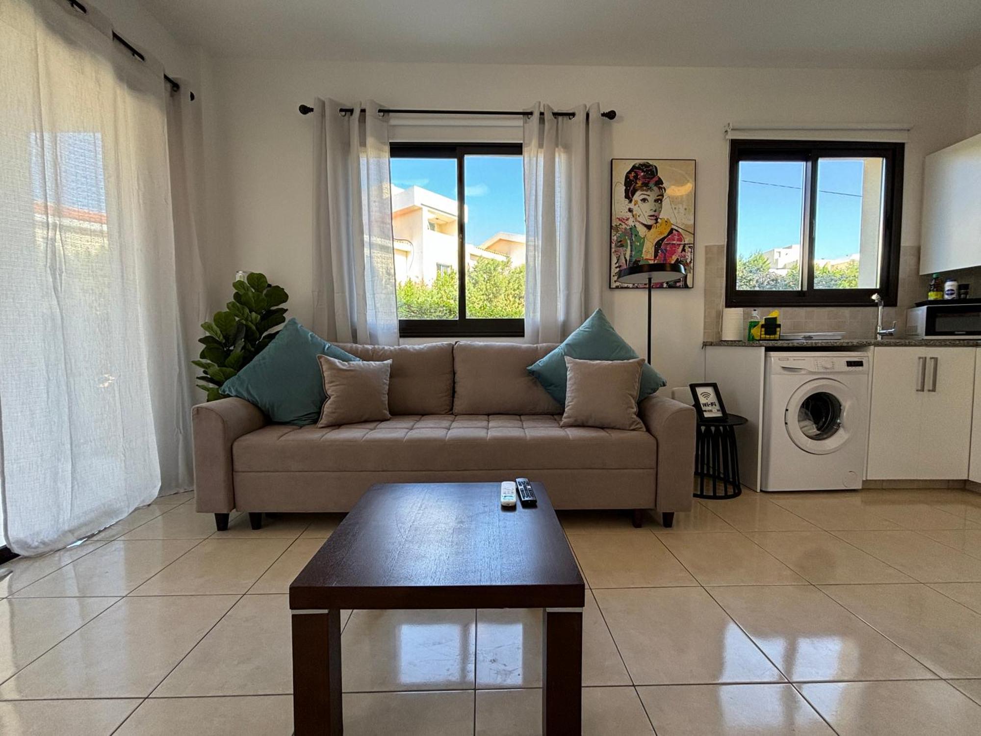 Faros Seabreeze 1b, Pool, Seaside, Apartment