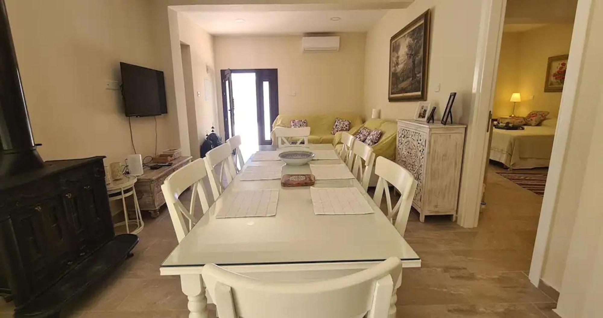 Villa Neo Chorio Town House *