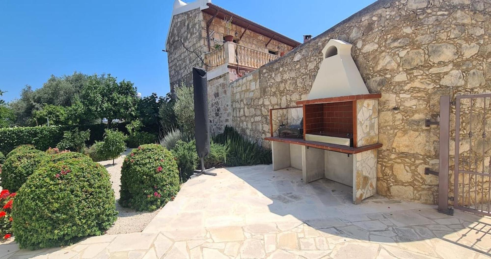 Neo Chorio Town House Paphos
