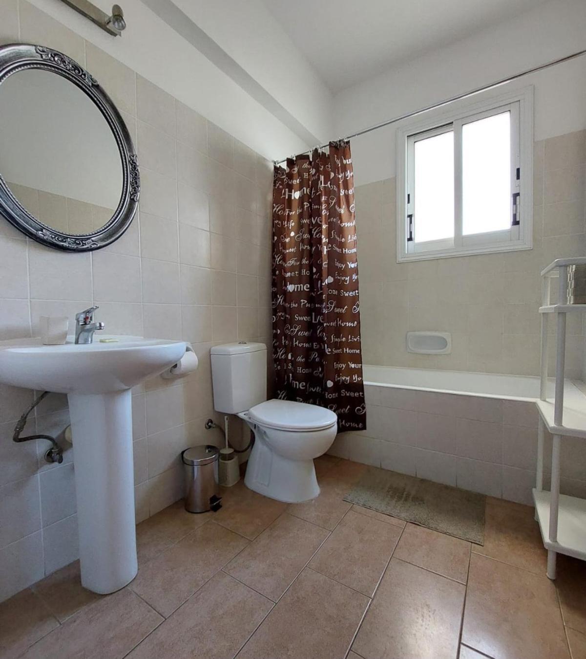 Joanne's Cosy 1 Bdrm *