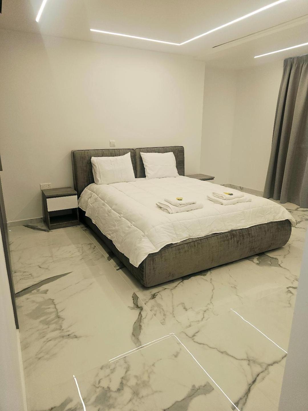 Apartment Deluxe Paphos