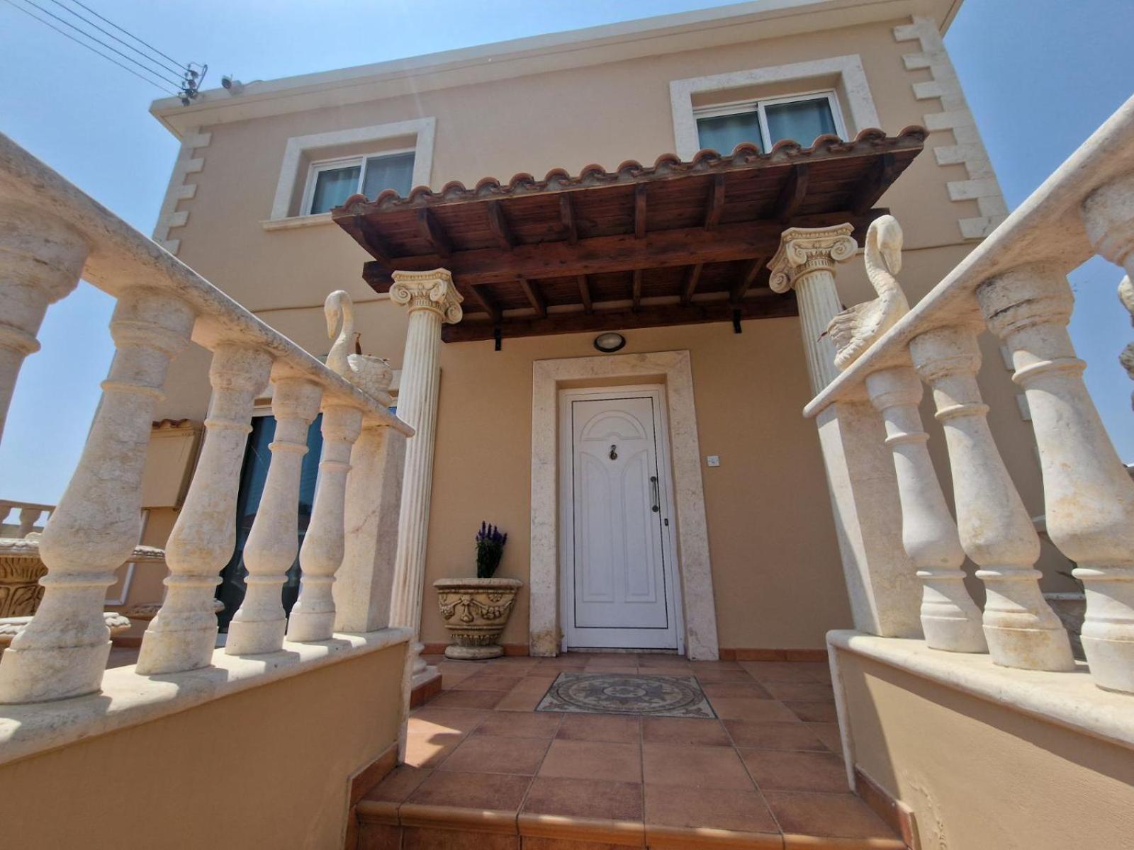 Family House Villa Paphos