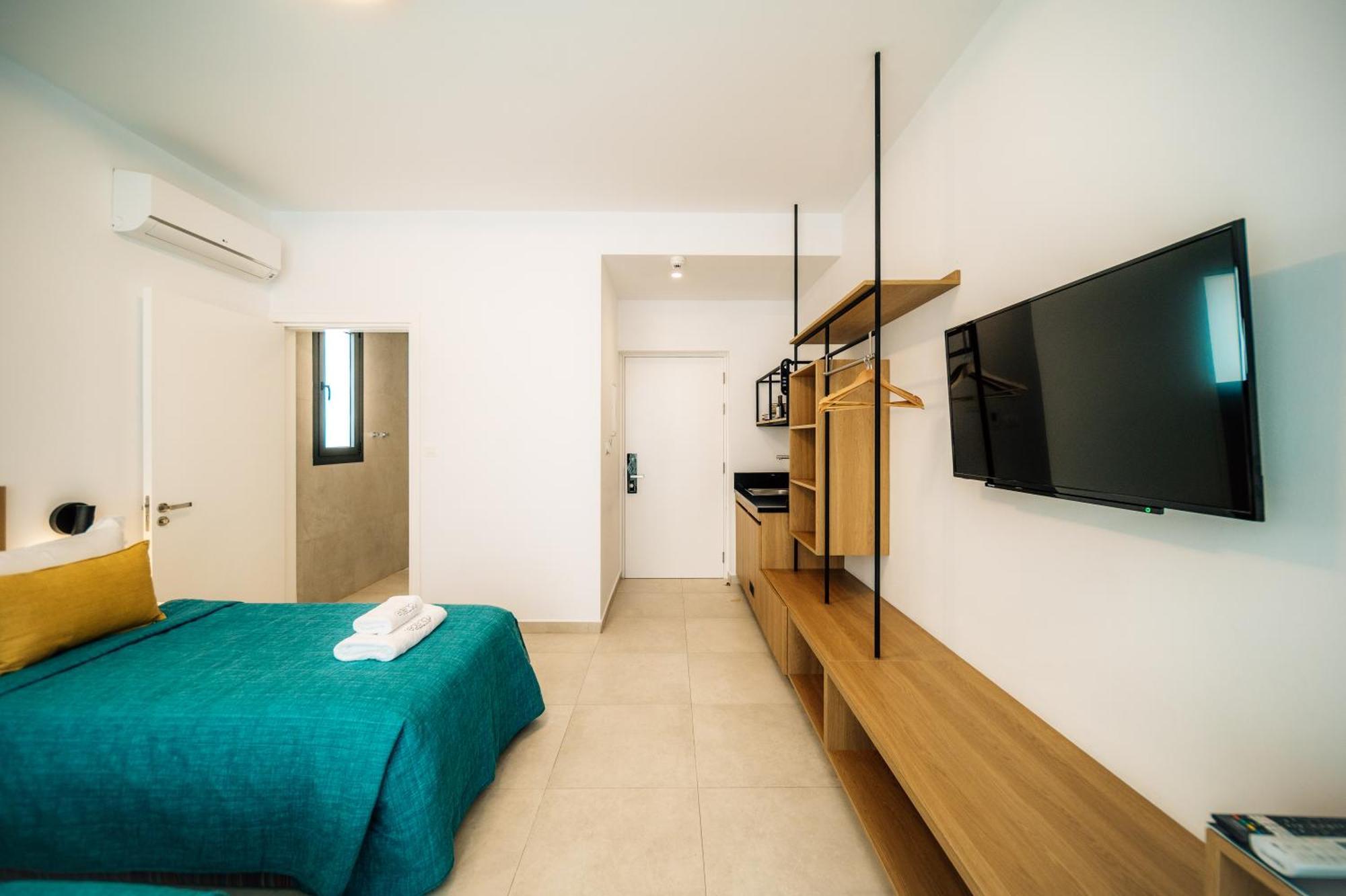 Regency Boutique