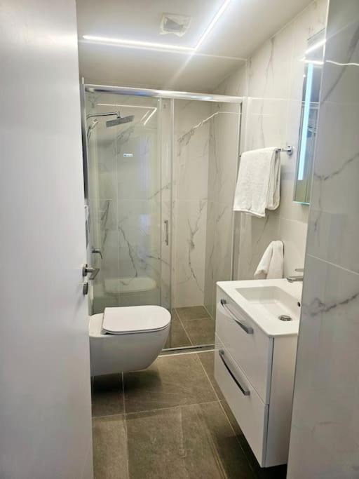 Deluxe Apartment Paphos