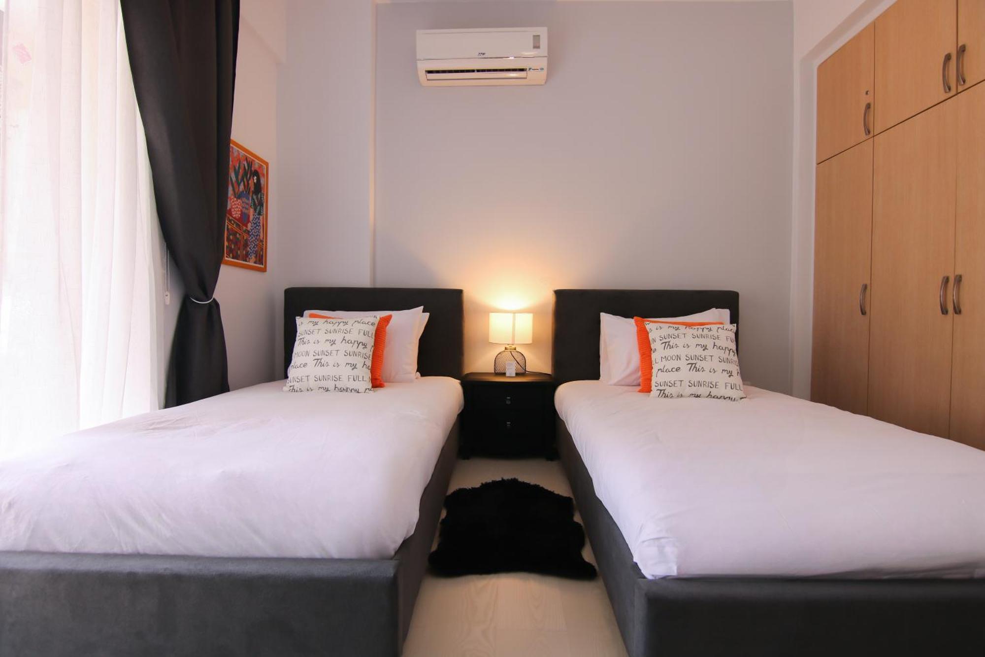 Holiday home Phaedrus Living Queens Gardens Luxury Arthouse *