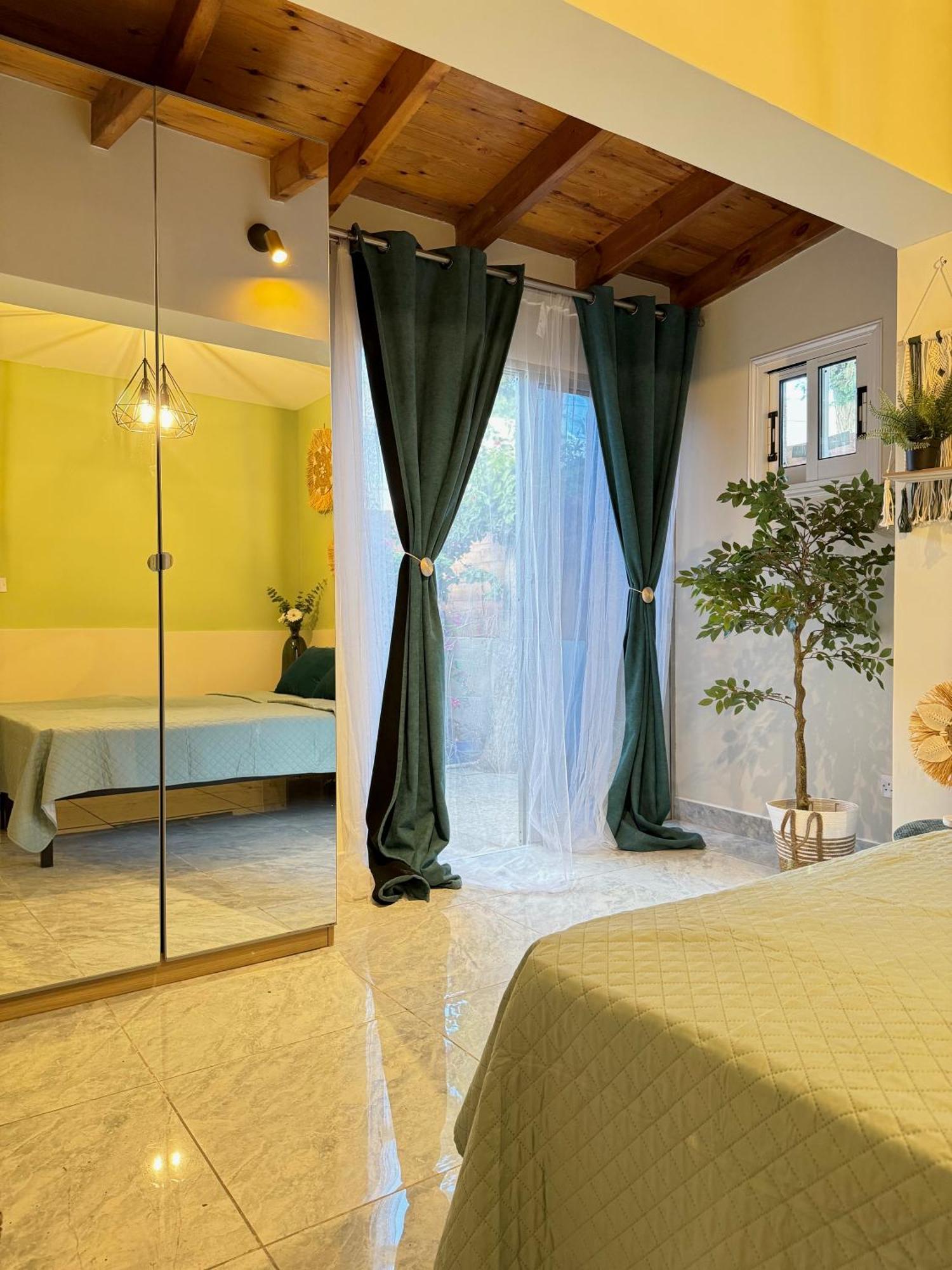 Dub House Apartment *