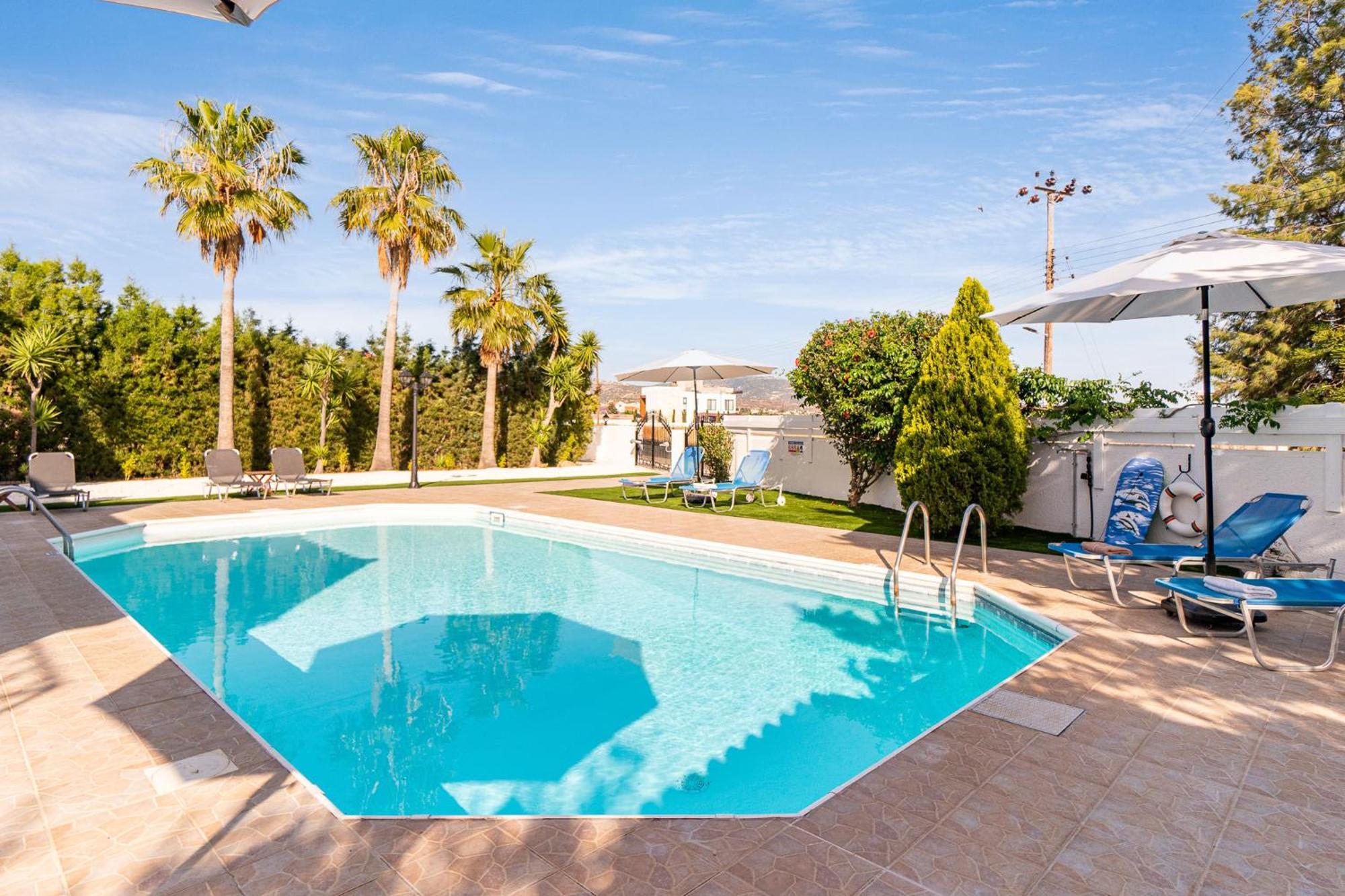 Villa Di Mare By Ezoria Paphos