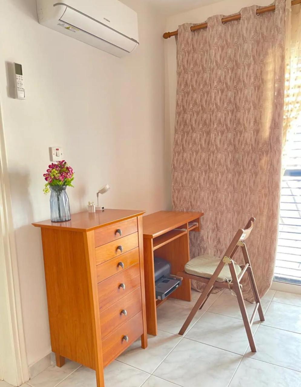 Pafia A Apartment