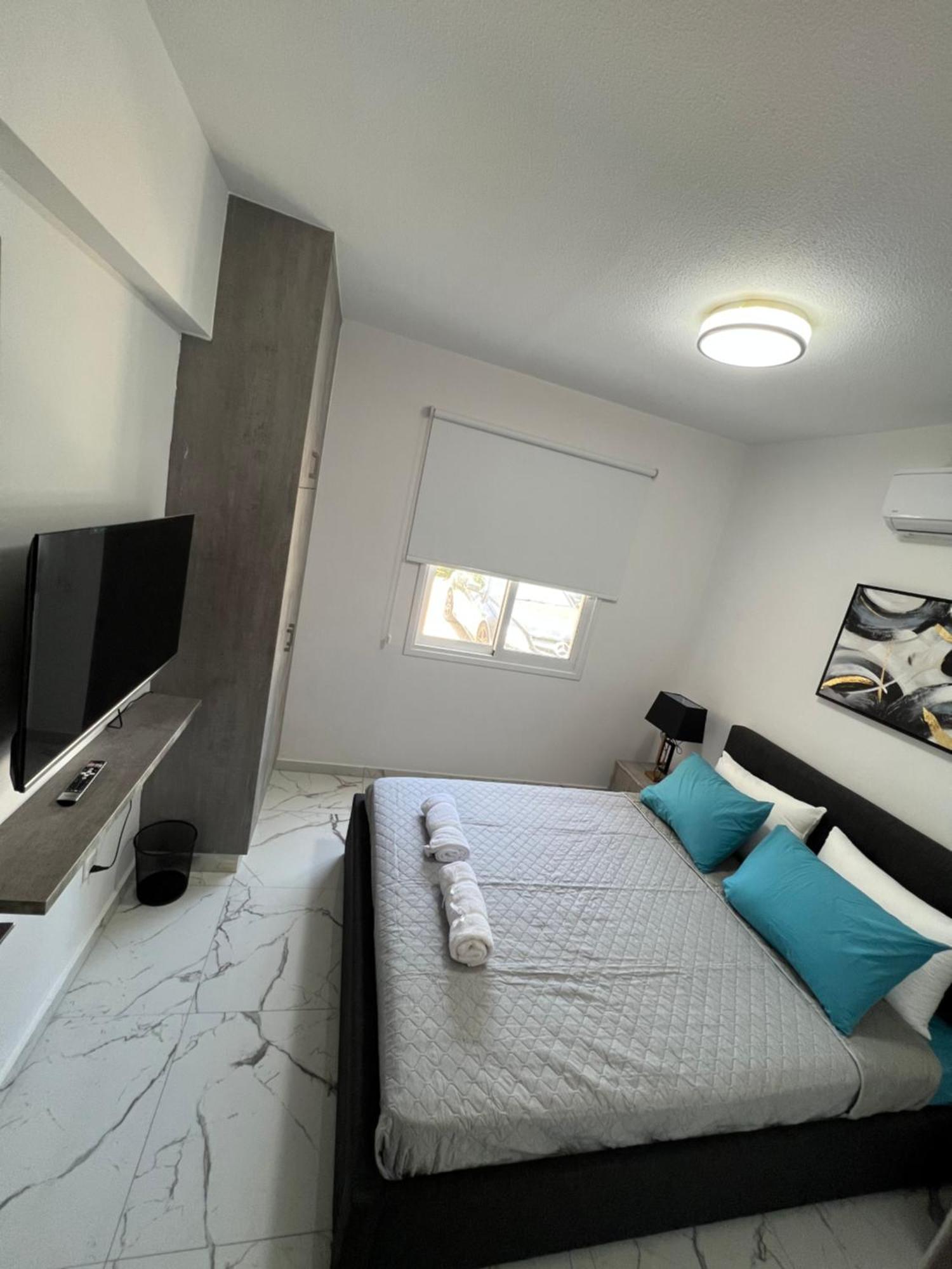 A5 Luxe Oasis Retreat - 3 Minute Drive To Apartamento