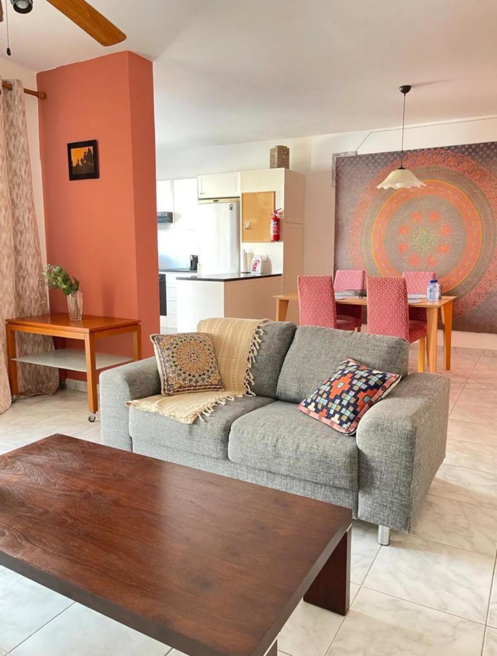 Pafia A Apartment