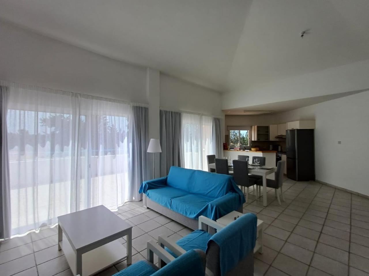 Paradise Gardens - Superb Large 3 Bed 2 Bath Apartment Paphos