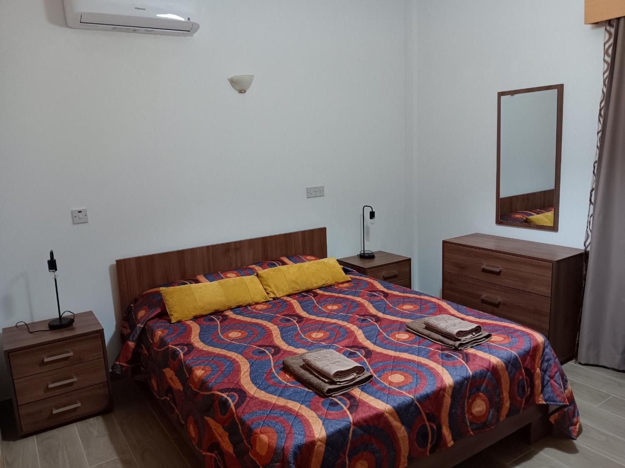 Apartment Pari