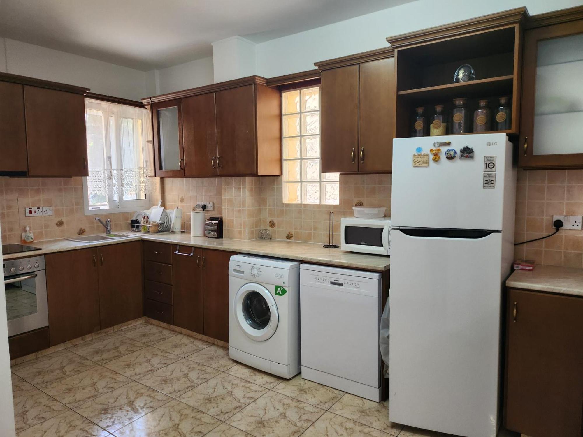 Danaos Apartament