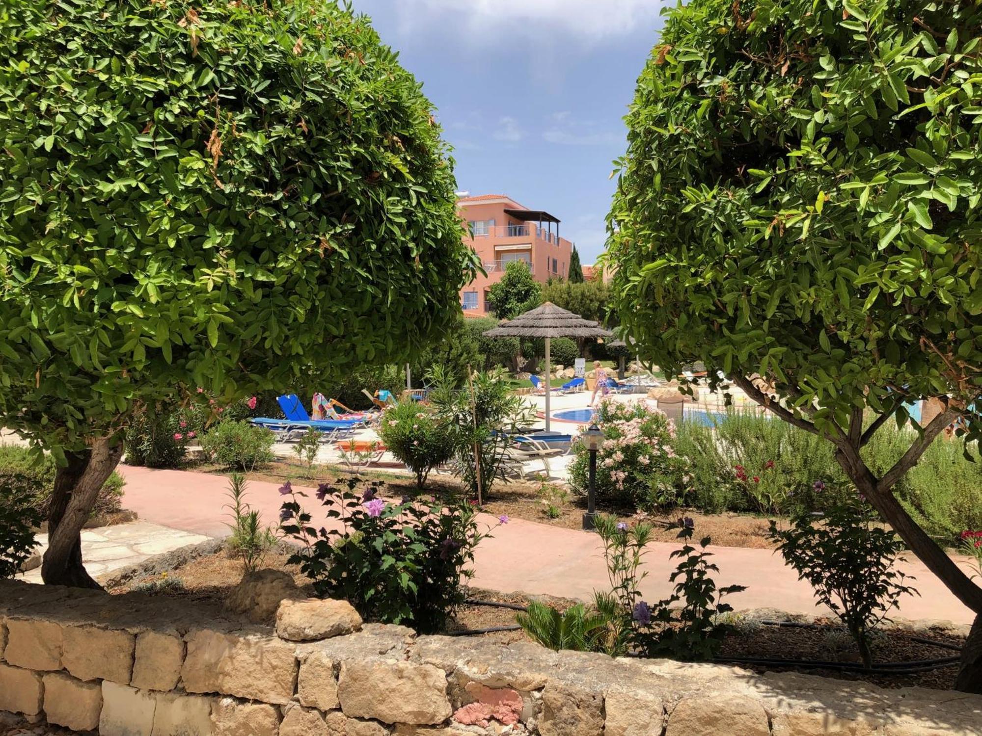 Apartment Stylish 1 Bedroom In Limnaria Gardens