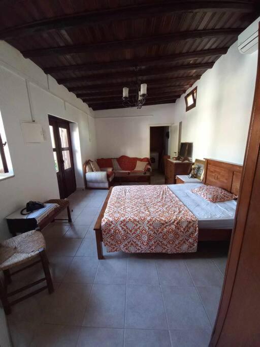 Holiday home Ivi's House Giolou Paphos