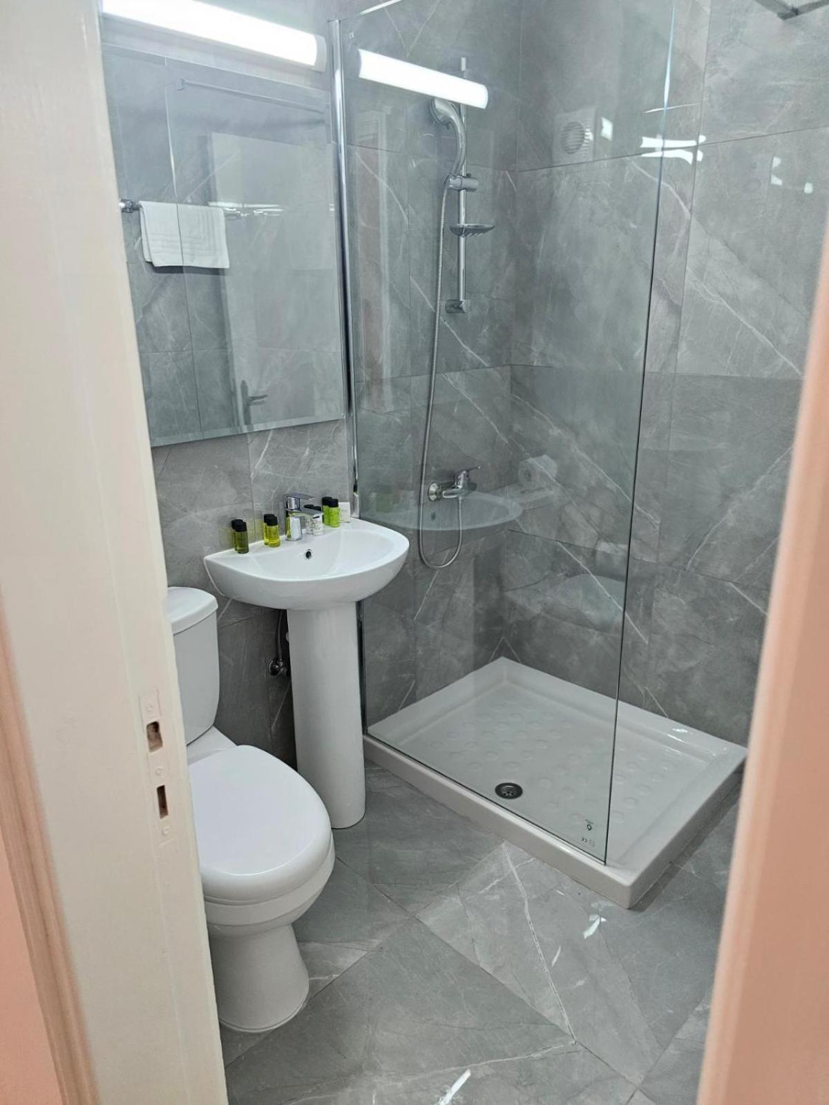 Vrexi - By Imh Travel & Tours Apartment
