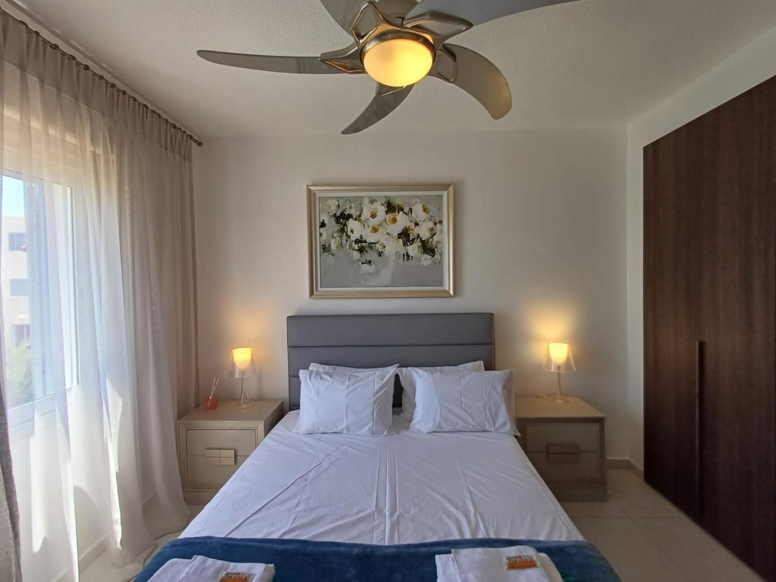 Kings Palace - Elegant 2 Bed Sea Facing *