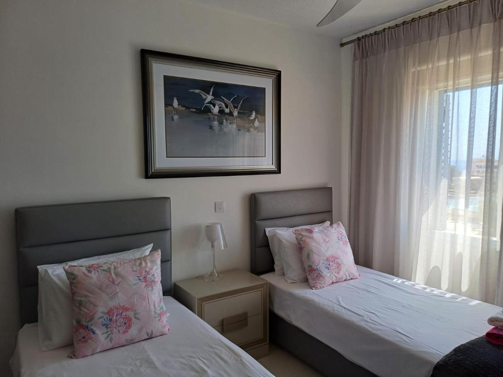 Kings Palace - Elegant 2 Bed Sea Facing * Paphos