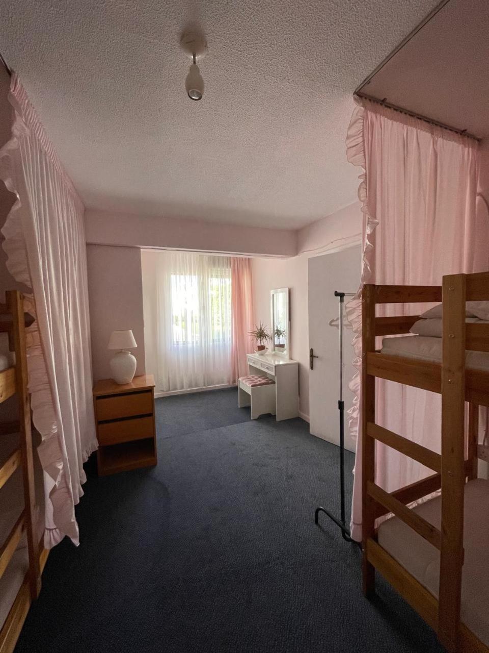 Premium Marina Hostel Paphos