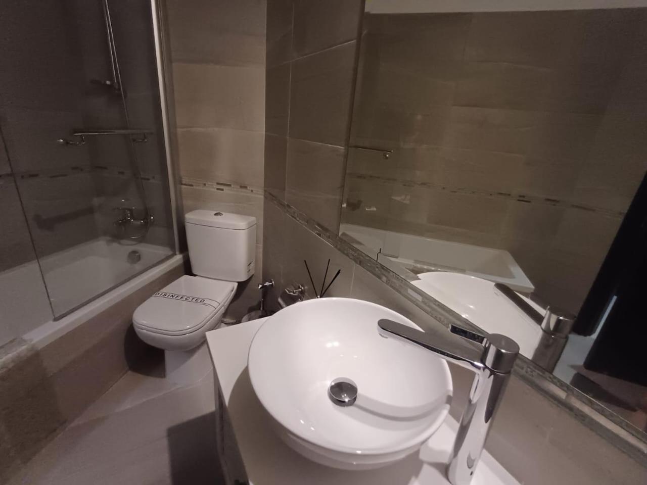 Kings Palace - Elegant 2 Bed Sea Facing Apartment
