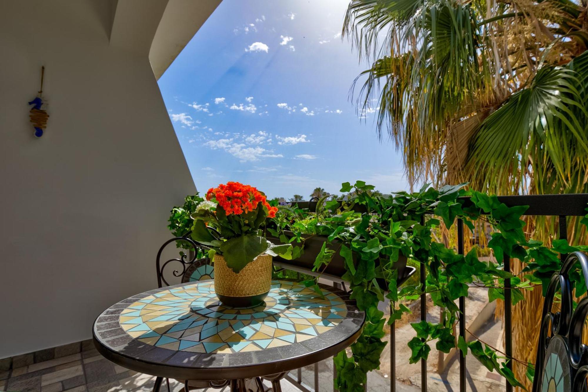 Apartment Dreamy 2 Bed By The Sea Paphos