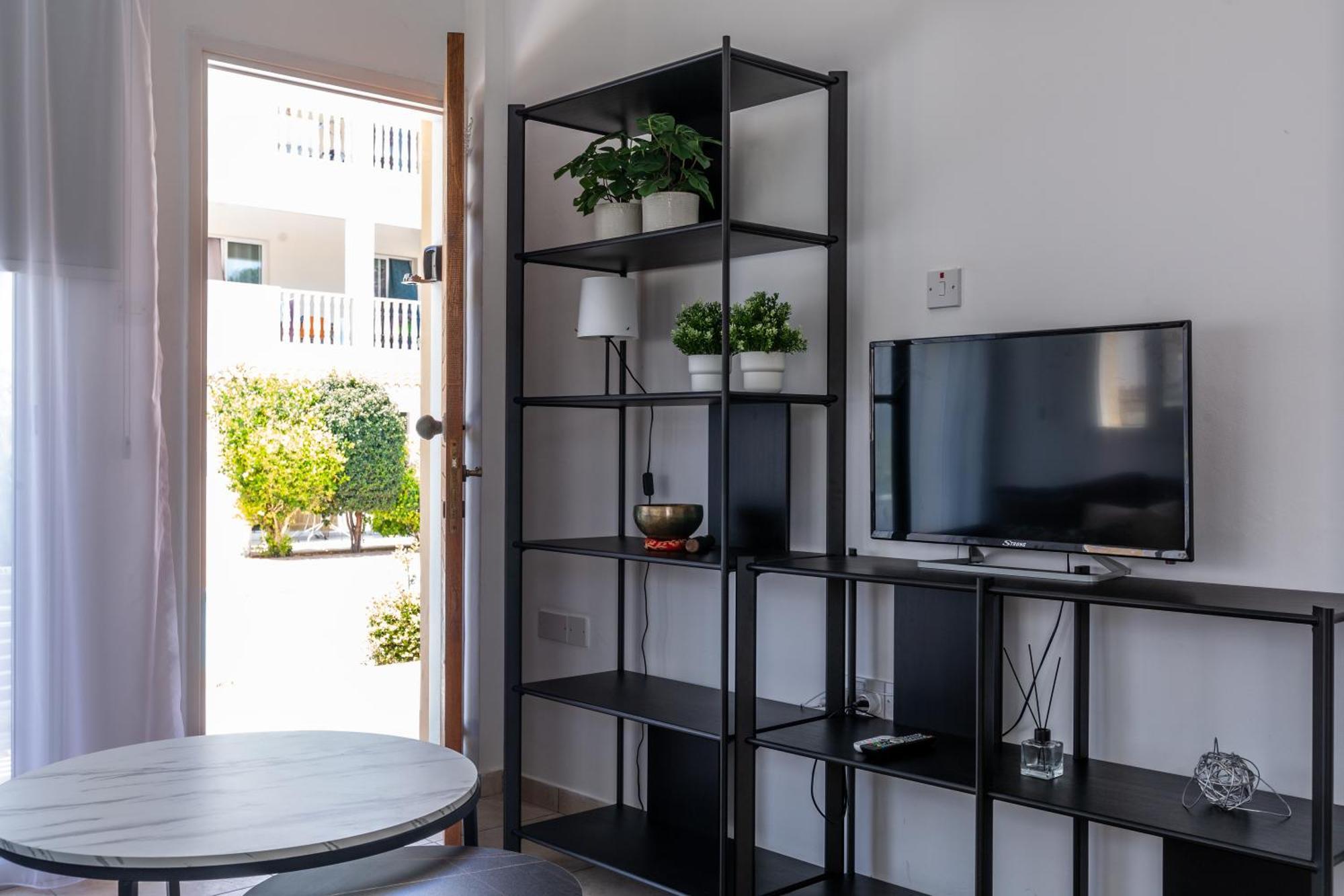 Beautiful One Bed In * Paphos