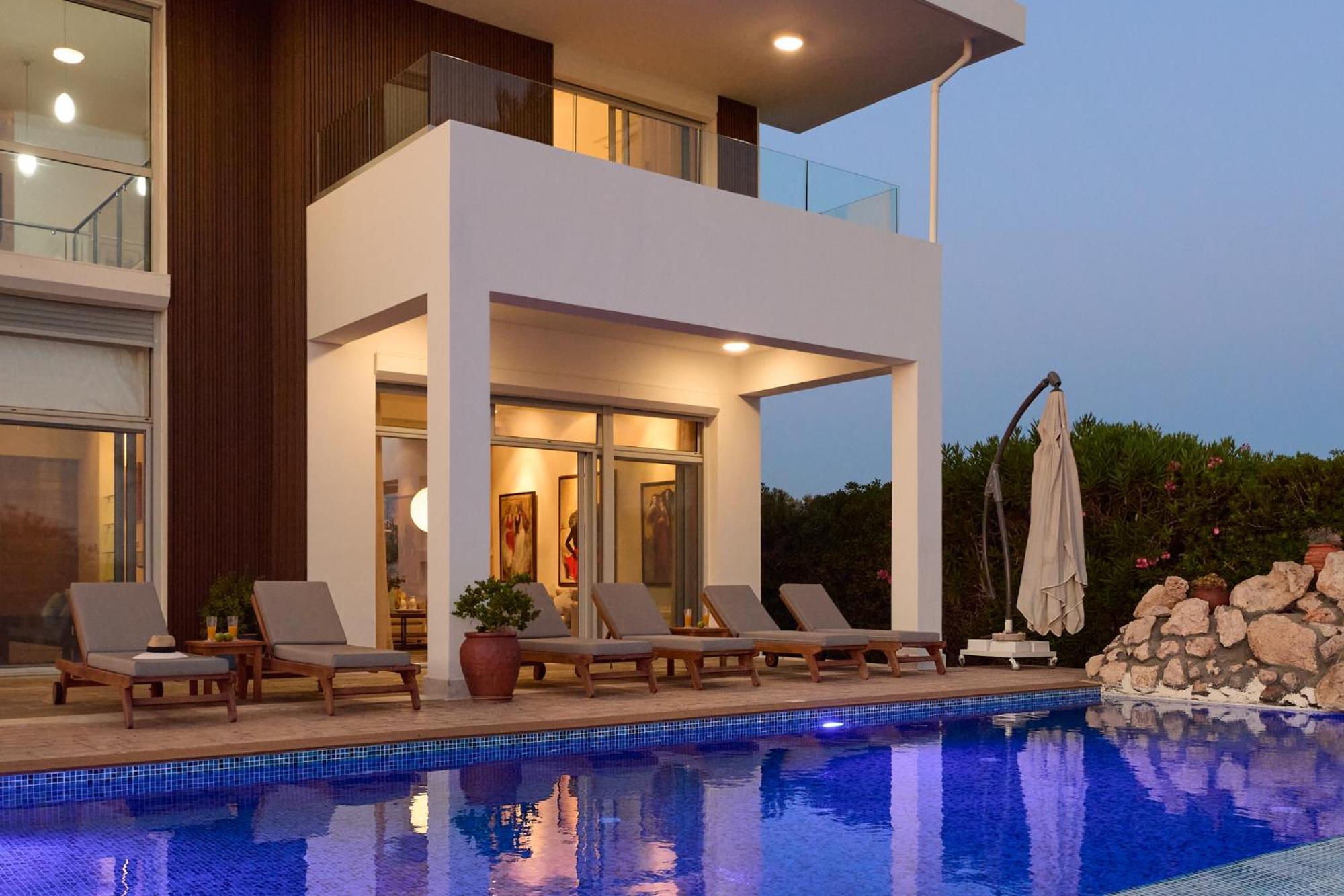 Villa Seafront Kyma By Ezoria Paphos