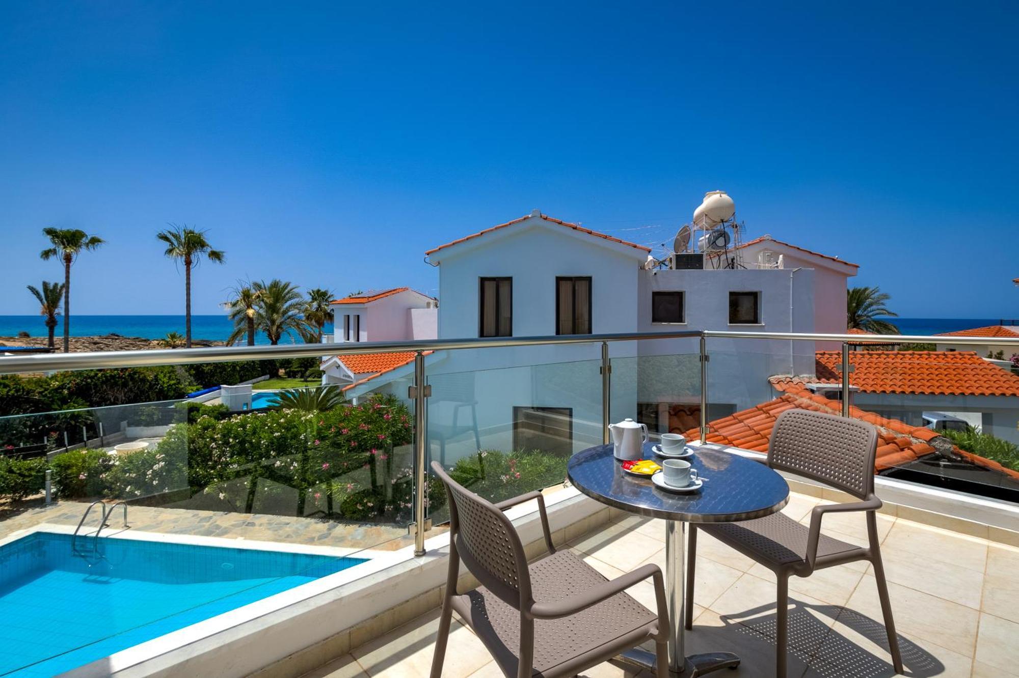 Platzia Villa *