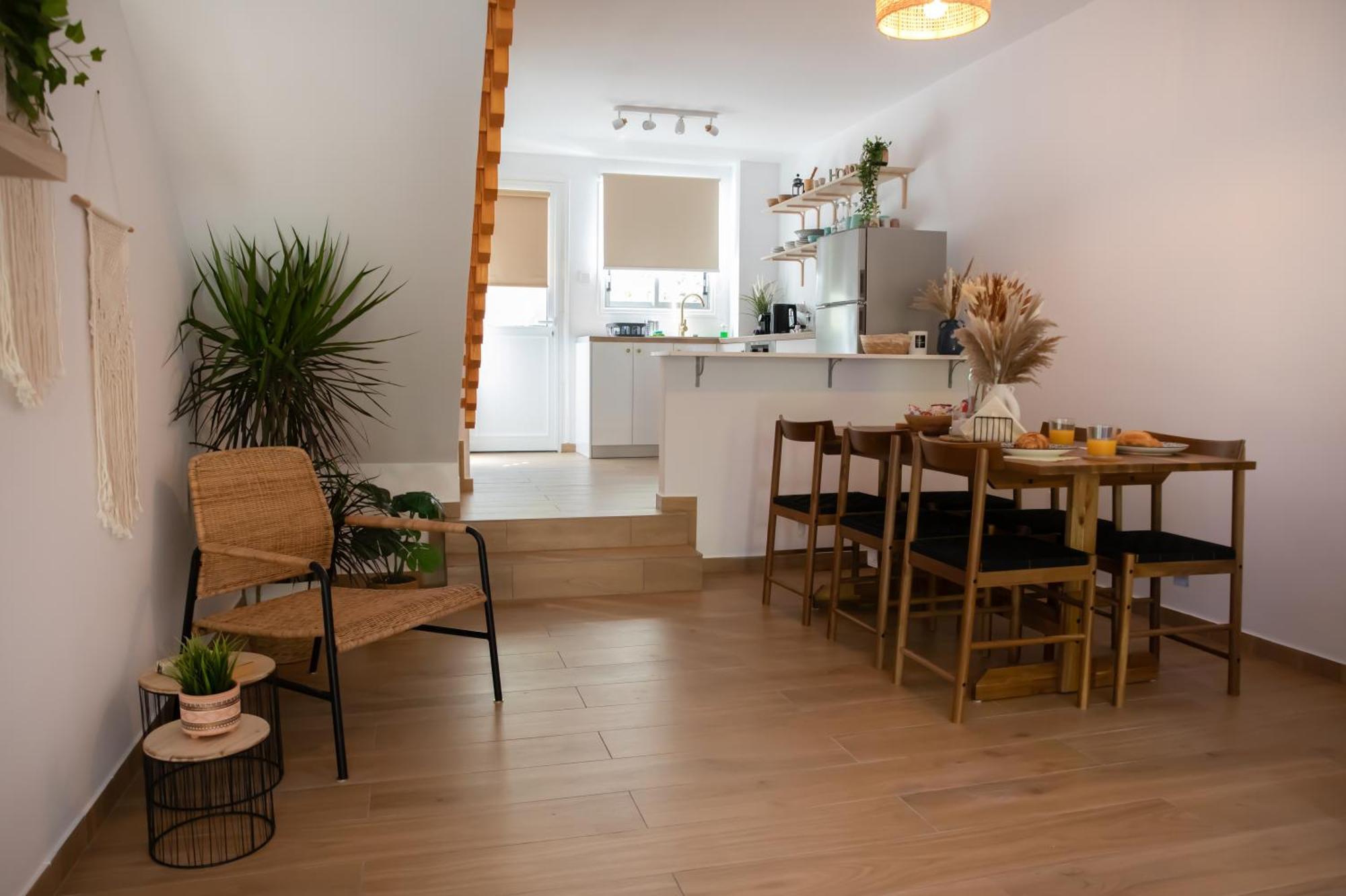 Romi's Vacation Townhouse Ferienhaus
