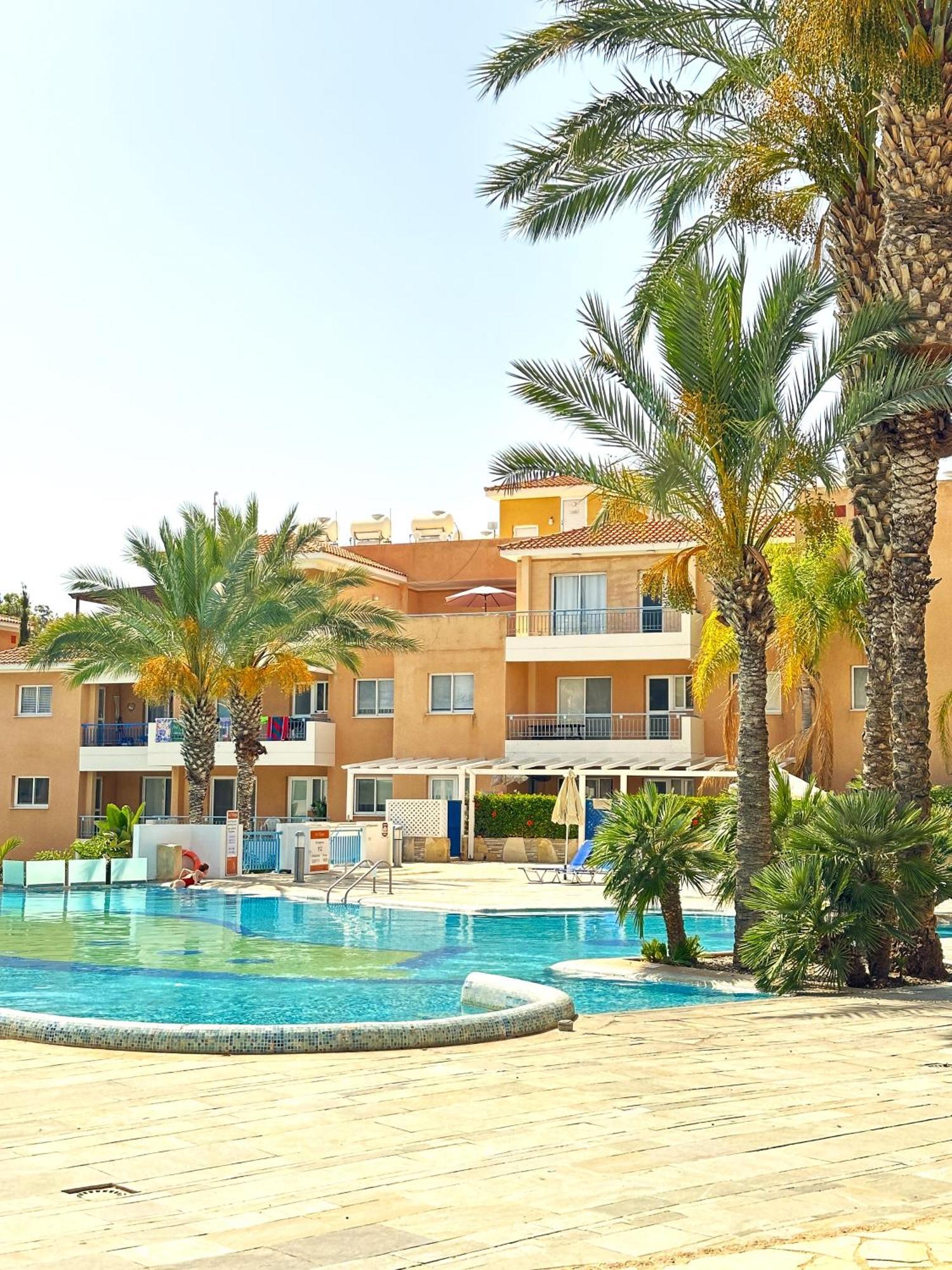 H&o Golden Sun Apartment Paphos