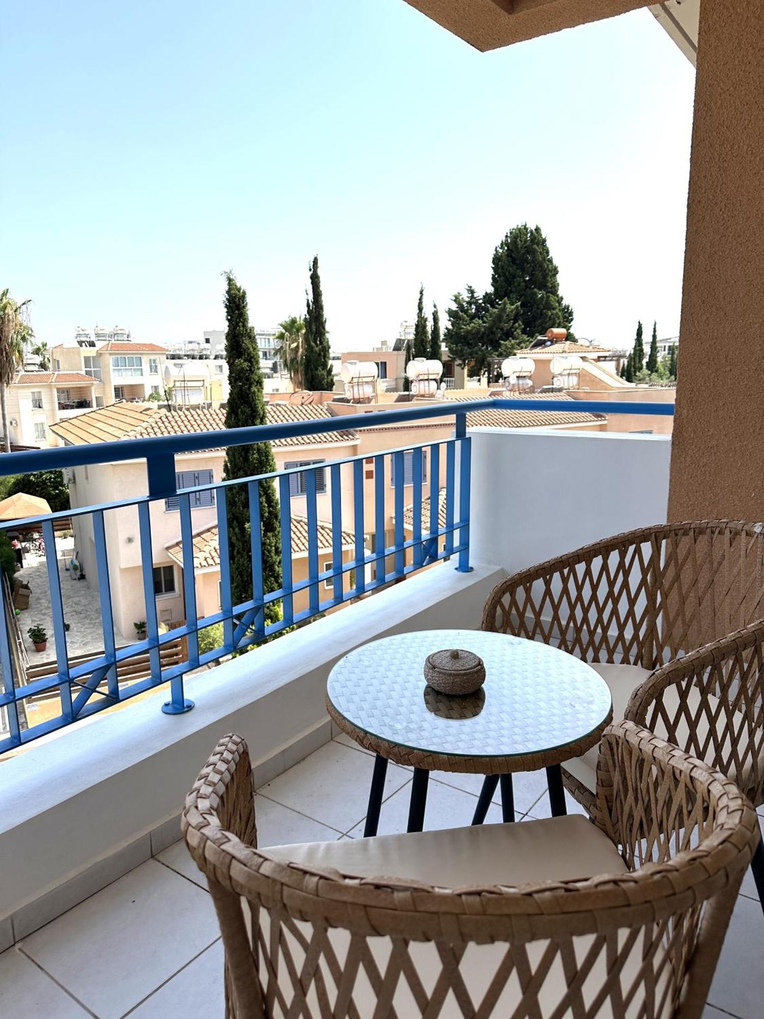 H&o Golden Sun Paphos