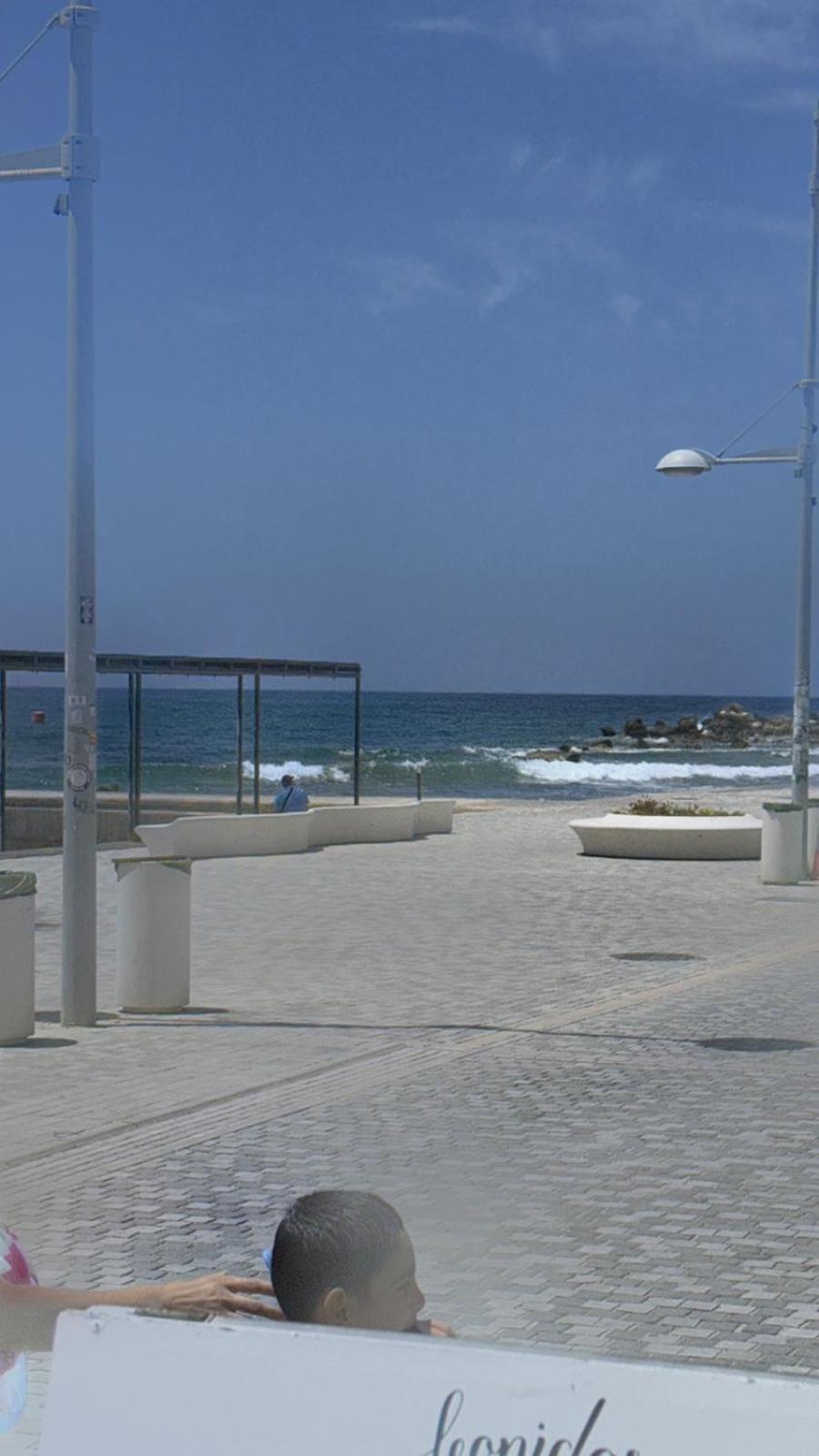 Beachside Light House Kato 82 * Paphos