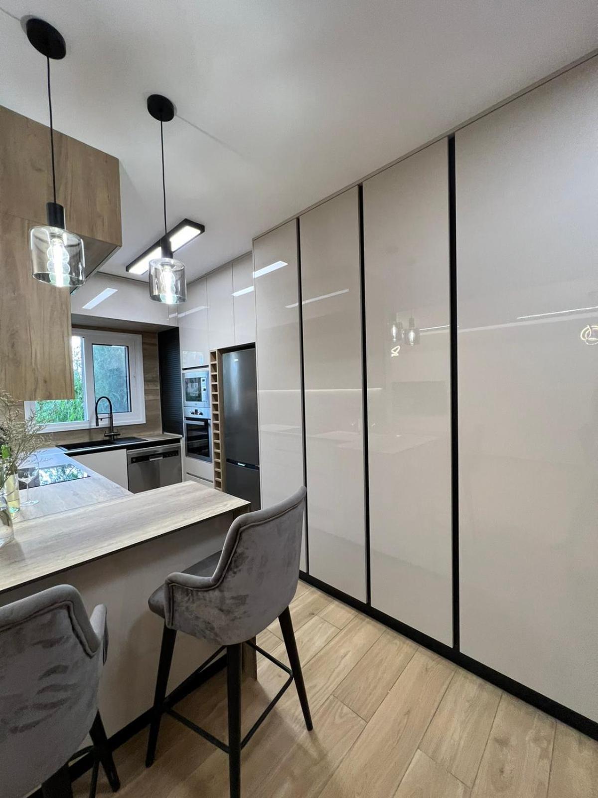 Elite Apartment *