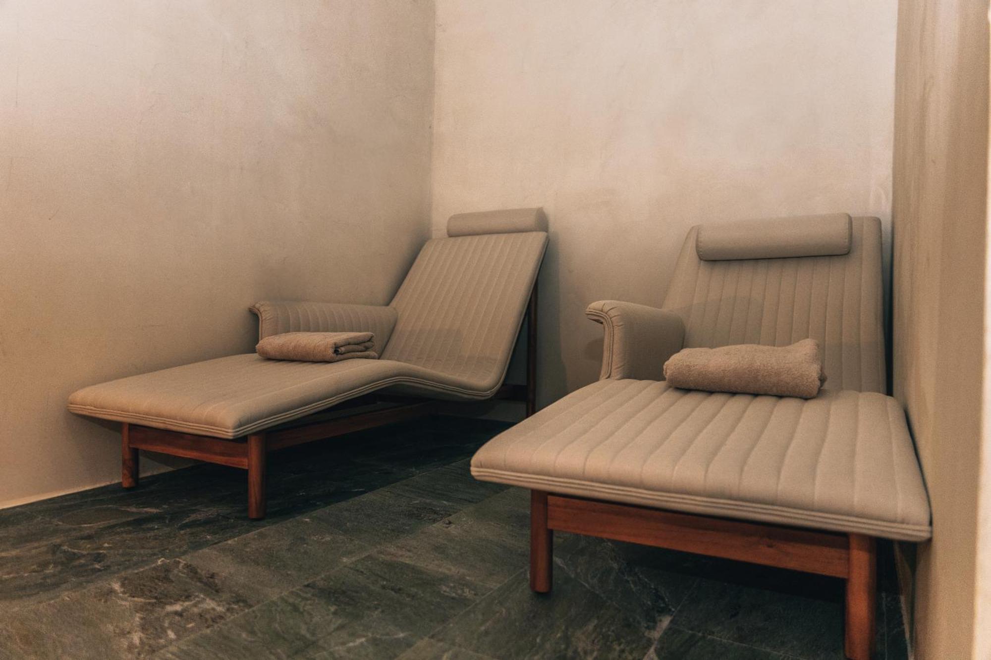 M Boutique - Designed For Adults Hotel