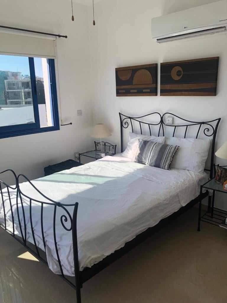 Modern 3 Bedroom Penthouse