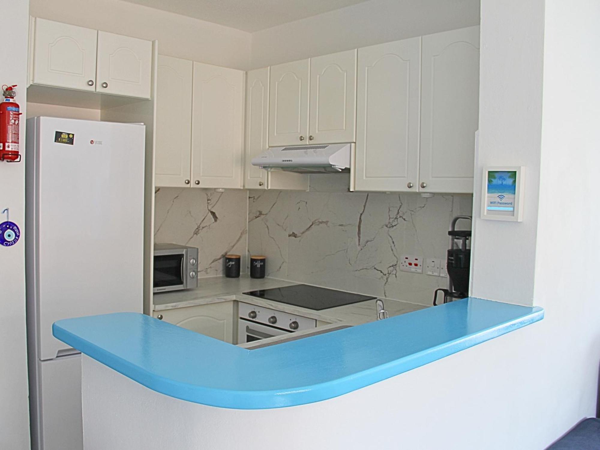 Golden Palms Paradise Garden Apartment