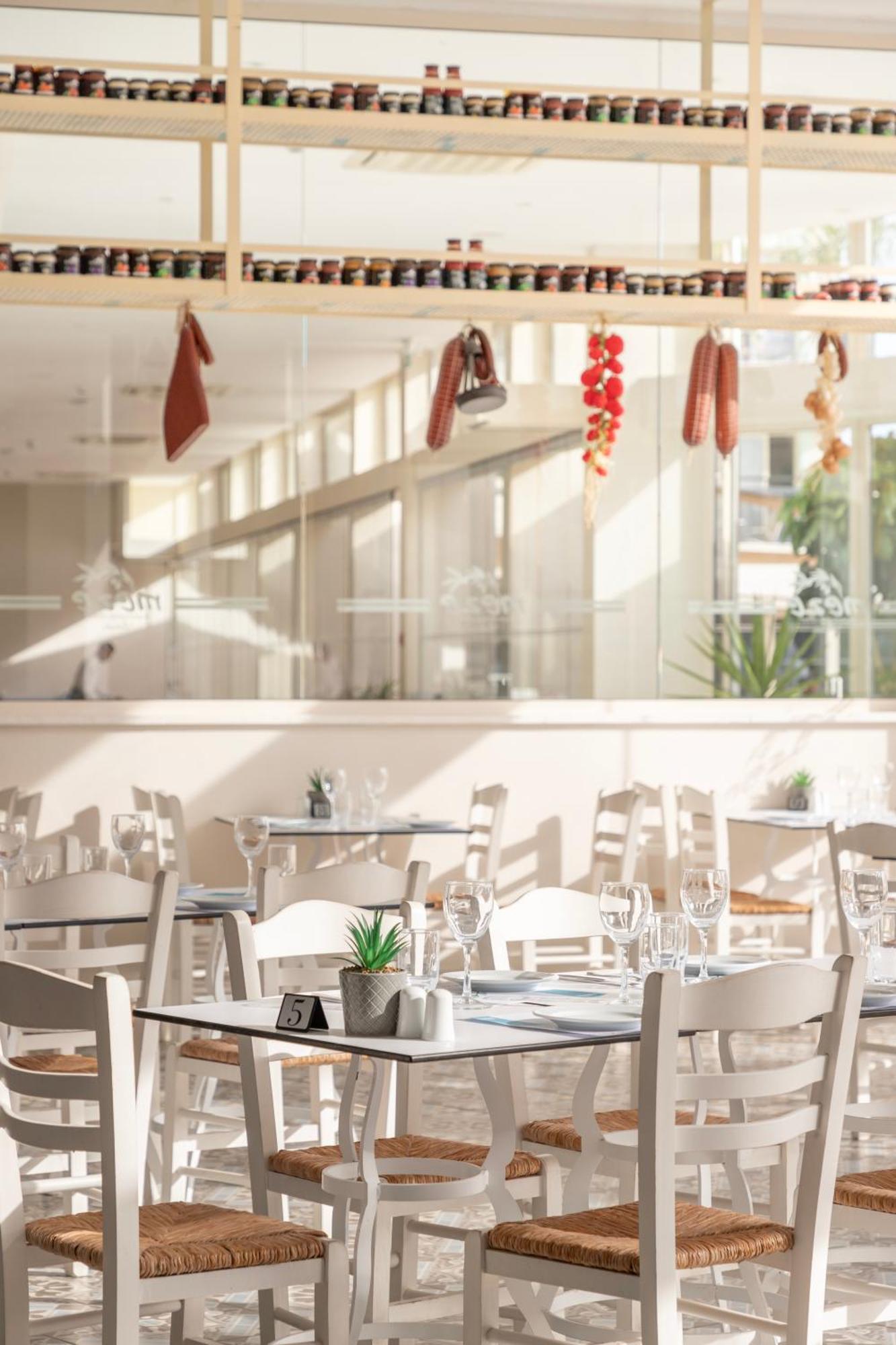 Hotel Louis Paphos Breeze Klorakas