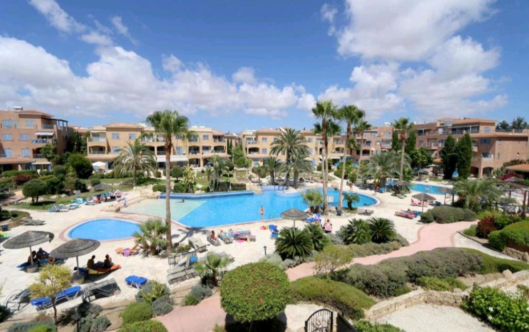 Paphos-limnaria Garden