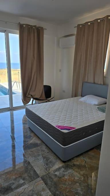 Queen Eyridiki Luxury 2