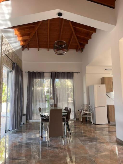 Queen Eyridiki Luxury 2 Pousada *