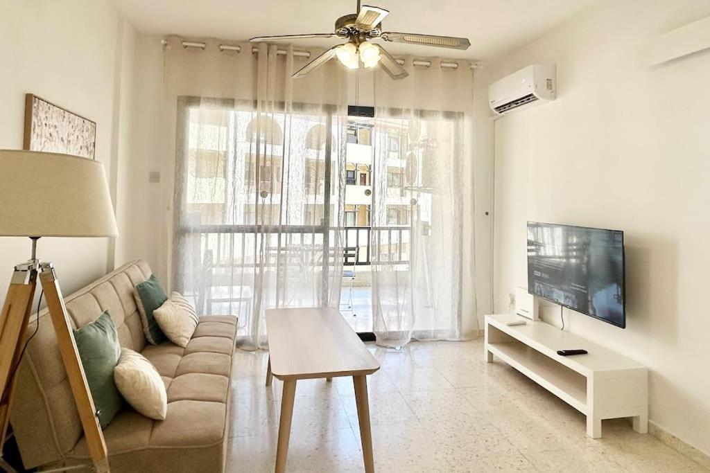 Sun Julz - Byzantium Garden-1 Bedroom Apartamento
