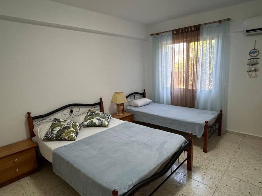 Seaview With Garden & Pool Apartment *