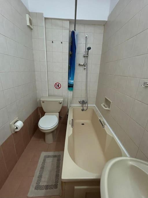 Apartment Seaview With Garden & Pool Paphos