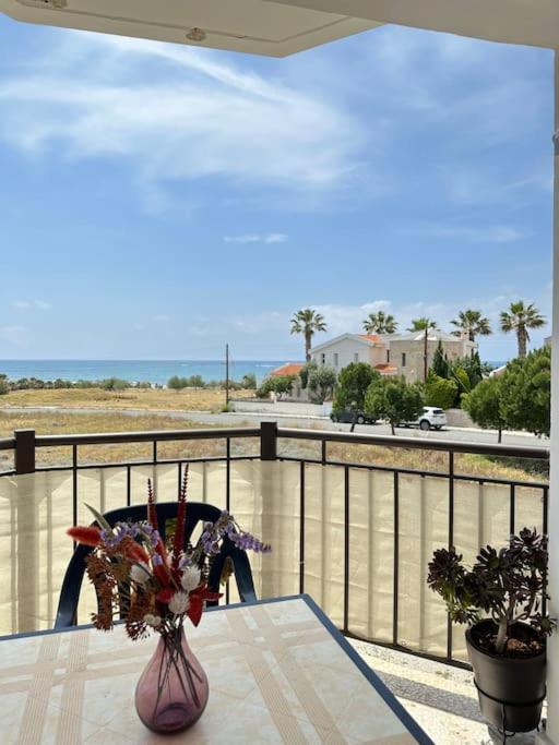 Apartamento With A Luxurious Location Near The Sea *