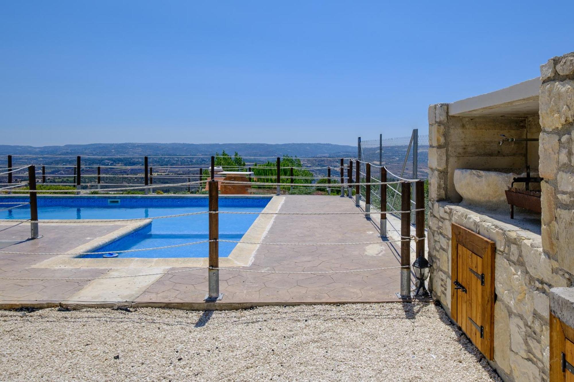 Il Pino By Nomads - A Private Nature Retreat Villa Paphos